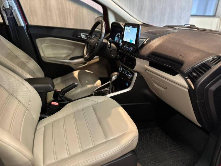 FORD - ECOSPORT 2.0 TITANIUM 16V FLEX 4P AUTOMÁTICO - 2018/2019 - VERMELHA - R$ 82.900,00