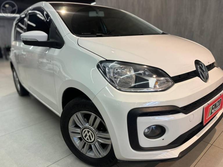 VOLKSWAGEN - UP 1.0 MPI MOVE UP 12V FLEX 2P MANUAL - 2018/2019 - BRANCA - R$ 57.900,00