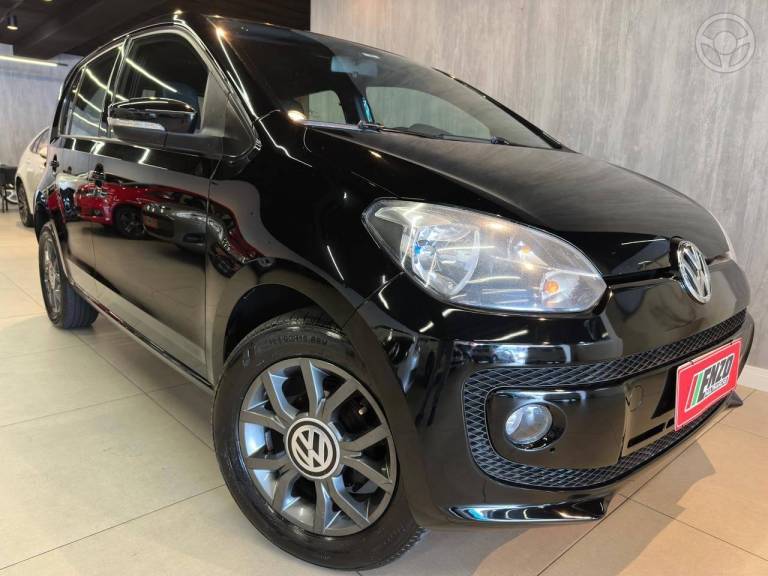 VOLKSWAGEN - UP 1.0 MPI RUN UP 12V FLEX 4P MANUAL - 2016/2017 - PRETA - R$ 47.900,00