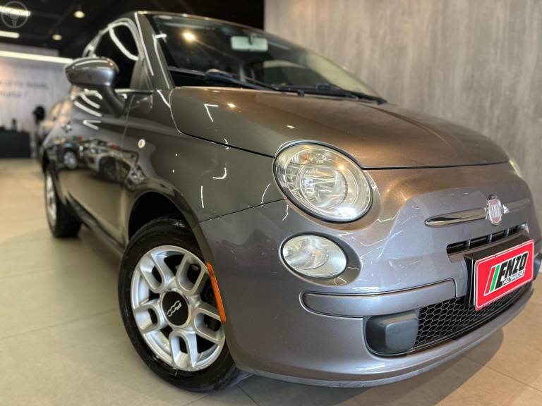 FIAT - 500 1.4 CULT 8V FLEX 2P MANUAL - 2011/2012 - CINZA - R$ 42.900,00