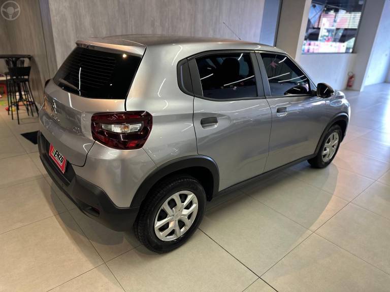 CITROËN - C3 1.0 LIVE PACK 6V 4P FLEX MANUAL - 2023/2023 - PRATA - R$ 66.900,00