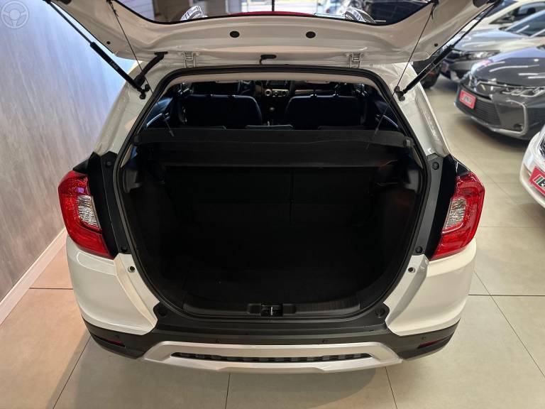 HONDA - WRV 1.5 16V FLEXONE EX CVT - 2017/2018 - BRANCA - R$ 85.900,00