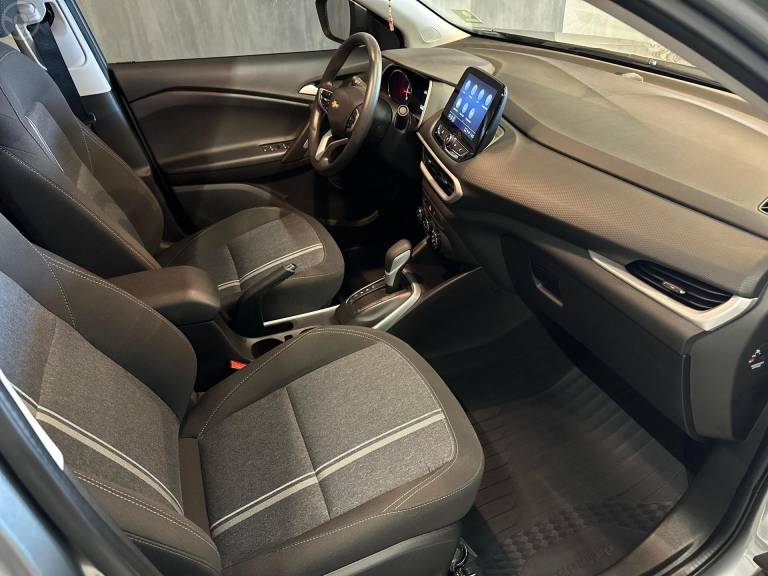 CHEVROLET - TRACKER 1.0 12V LT TURBO FLEX 4P AUTOMÁTICO - 2024/2025 - PRATA - R$ 129.900,00