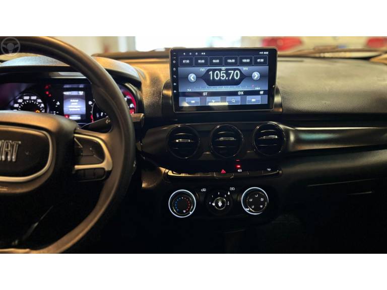FIAT - CRONOS 1.0 FIREFLY DRIVE FLEX 4P MANUAL - 2022/2023 - BRANCA - R$ 66.900,00