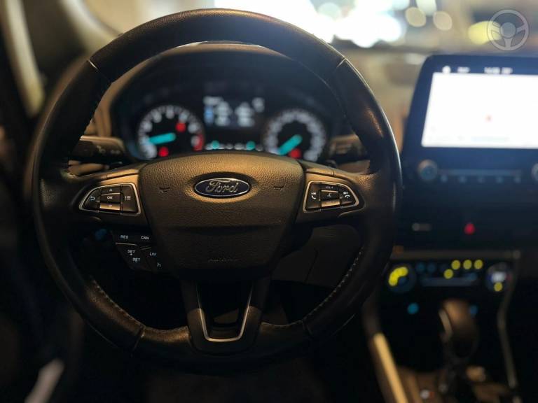 FORD - ECOSPORT 2.0 TITANIUM PLUS 16V FLEX 4P AUTOMÁTICO - 2018/2019 - PRATA - R$ 79.900,00