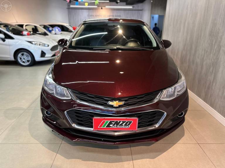 CHEVROLET - CRUZE 1.4 TURBO LT 16V FLEX 4P AUTOMÁTICO - 2017/2017 - VERMELHA - R$ 85.900,00
