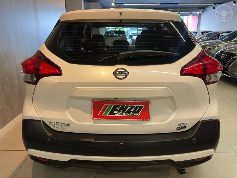 NISSAN - KICKS 1.6 16V FLEX SV 4P XTRONIC - 2020/2021 - BRANCA - R$ 89.900,00
