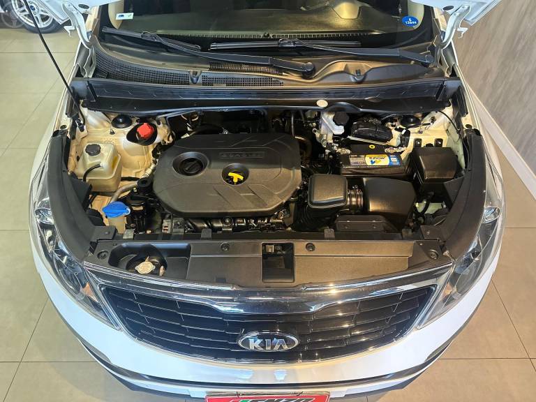 KIA MOTORS - SPORTAGE 2.0 LX2 OFF G4 FLEX 4P AUTOMÁTICO - 2015/2016 - BRANCA - R$ 83.900,00
