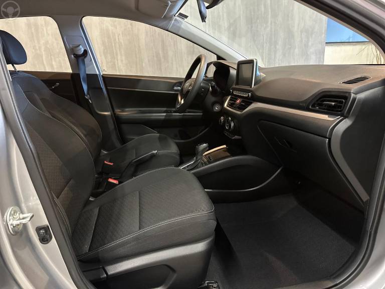 HYUNDAI - HB20 1.0 EVOLUTION 12V TURBO FLEX 4P AUTOMÁTICO - 2020/2020 - PRATA - R$ 74.900,00