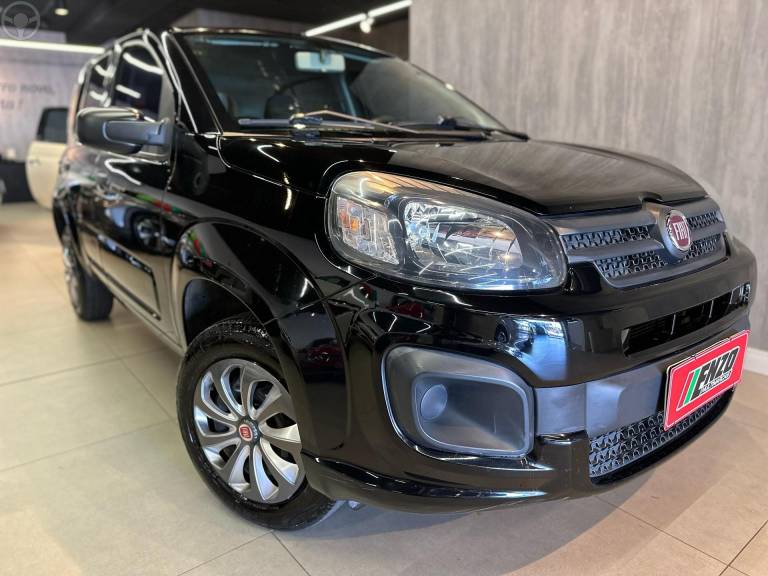 FIAT - UNO 1.0 EVO ATTRACTIVE 8V FLEX 4P MANUAL - 2018/2019 - PRETA - R$ 42.900,00
