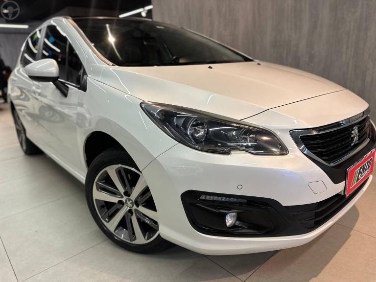 PEUGEOT - 308 1.6 GRIFFE THP 16V 4P AUTOMÁTICO - 2017/2017 - BRANCA - R$ 67.900,00
