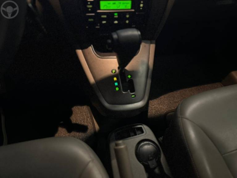 HYUNDAI - TUCSON 2.0 MPFI GLS 16V 143CV 2WD FLEX 4P AUTOMÁTICO - 2015/2016 - BRANCA - R$ 62.900,00