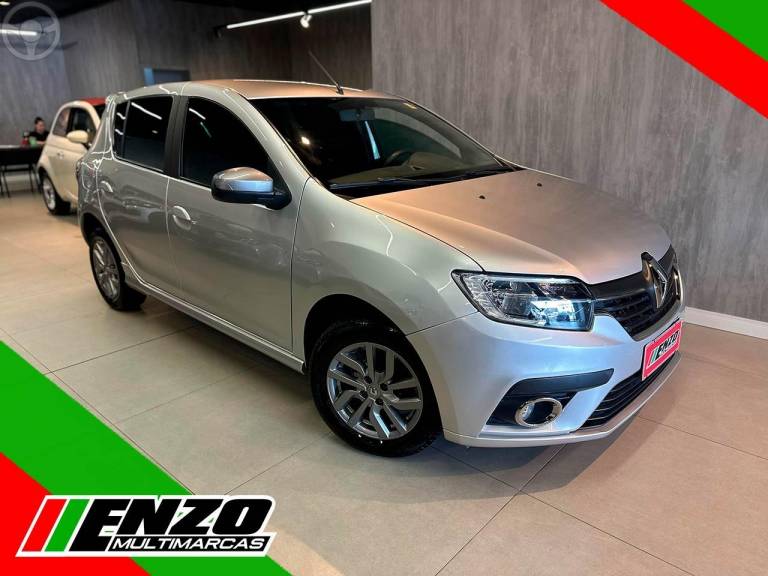 RENAULT - SANDERO 1.0 12V GT LINE LIMITED FLEX 4P MANUAL - 2021/2022 - PRATA - R$ 64.900,00