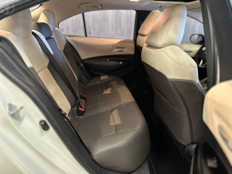 TOYOTA - COROLLA 2.0 ALTIS PREMIUM 16V FLEX 4P AUTOMÁTICO - 2021/2021 - BRANCA - R$ 139.900,00