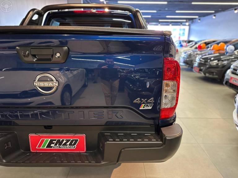 NISSAN - FRONTIER 2.3 ATTACK 4X4 CD BI-TURBO DIESEL 4P AUTOMÁTICO - 2024/2025 - AZUL - R$ 218.900,00