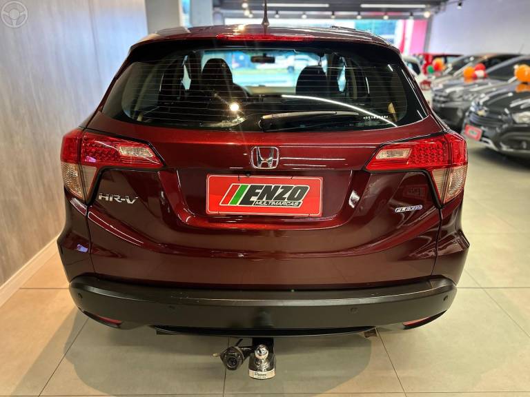 HONDA - HR-V 1.8 16V FLEX LX 4P AUTOMÁTICO - 2016/2016 - VERMELHA - R$ 86.900,00