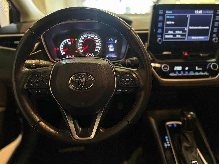 TOYOTA - COROLLA 2.0 XEI 16V FLEX 4P AUTOMÁTICO - 2022/2023 - CINZA - R$ 136.900,00