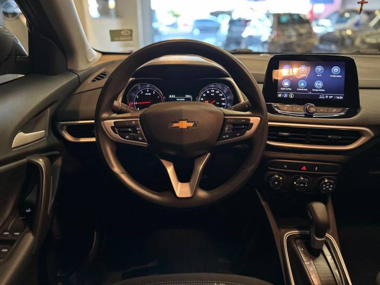 CHEVROLET - TRACKER 1.0 12V LT TURBO FLEX 4P AUTOMÁTICO - 2024/2025 - PRATA - R$ 132.900,00