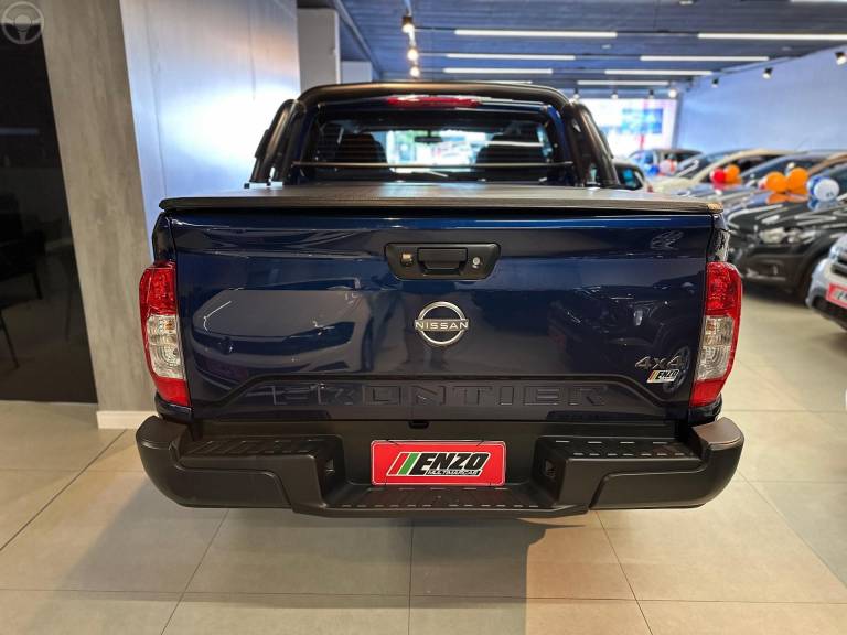 NISSAN - FRONTIER 2.3 ATTACK 4X4 CD BI-TURBO DIESEL 4P AUTOMÁTICO - 2024/2025 - AZUL - R$ 218.900,00
