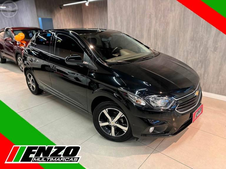CHEVROLET - ONIX 1.4 MPFI LTZ 8V FLEX 4P AUTOMÁTICO - 2017/2018 - PRETA - R$ 65.900,00