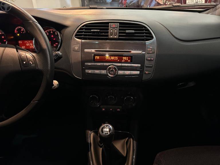 FIAT - BRAVO 1.8 SPORTING 16V FLEX 4P MANUAL - 2014/2014 - BRANCA - R$ 48.900,00
