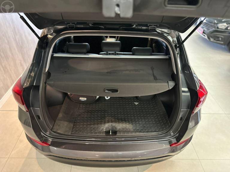 HYUNDAI - TUCSON 1.6 GLS TURBO 4P AUTOMÁTICO - 2020/2021 - CINZA - R$ 132.900,00
