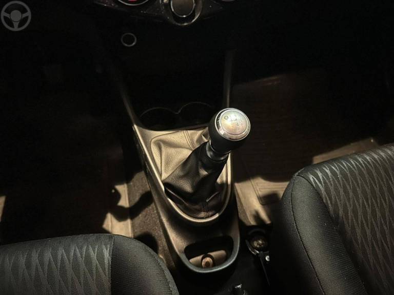 TOYOTA - ETIOS 1.3 X 16V FLEX 4P MANUAL - 2017/2018 - BRANCA - R$ 56.900,00