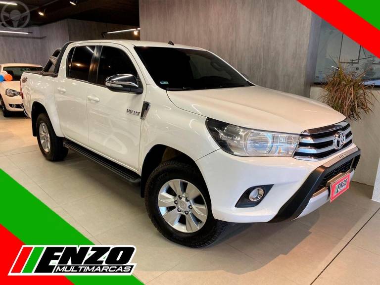 TOYOTA - HILUX 2.8 SRV 4X4 CD 16V DIESEL 4P AUTOMÁTICO - 2016/2016 - BRANCA - R$ 163.900,00