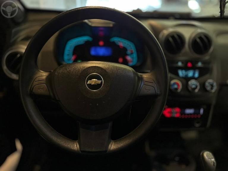 CHEVROLET - MONTANA 1.4 MPFI SPORT CS 8V FLEX 2P MANUAL - 2010/2011 - PRETA - R$ 47.900,00