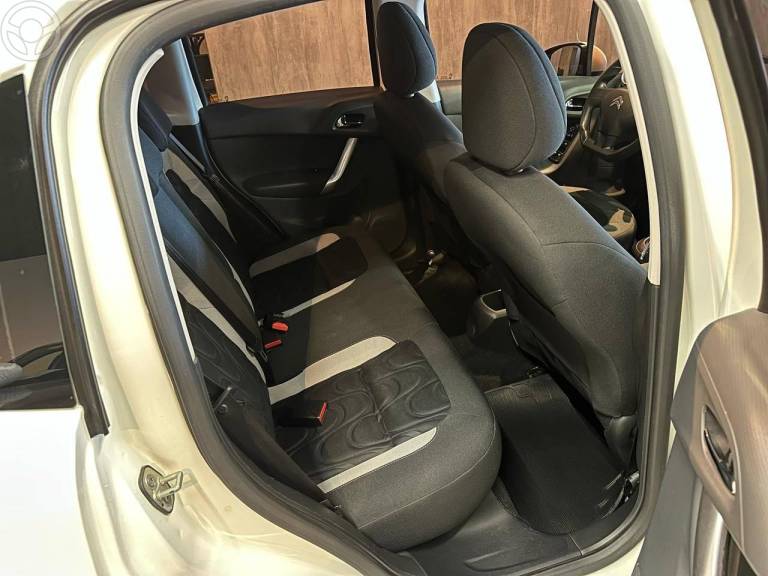 CITROËN - C3 1.5 TENDANCE 8V FLEX 4P MANUAL - 2014/2015 - BRANCA - R$ 43.900,00