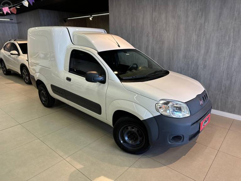 FIAT - FIORINO 1.4 ENDURANCE EVO 8V FLEX 2P MANUAL - 2021/2021 - BRANCA - R$ 76.900,00