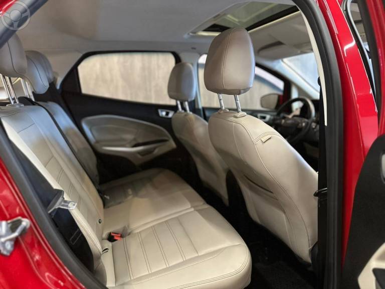 FORD - ECOSPORT 2.0 TITANIUM 16V FLEX 4P AUTOMÁTICO - 2018/2019 - VERMELHA - R$ 82.900,00