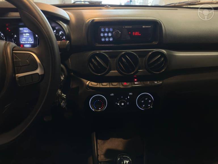 FIAT - ARGO 1.0 FIREFLY FLEX 4P MANUAL - 2021/2022 - BRANCA - R$ 54.900,00