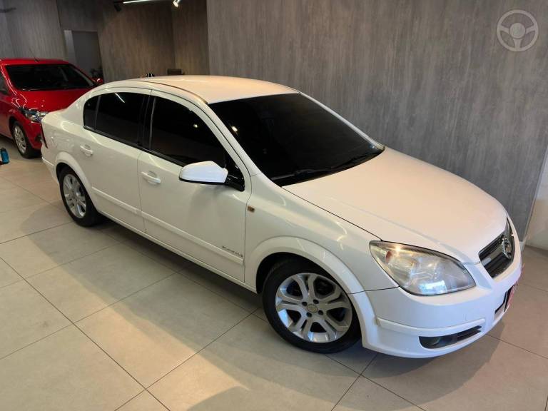 CHEVROLET - VECTRA 2.0 MPFI ELEGANCE 8V 140CV FLEX 4P MANUAL - 2006/2006 - BRANCA - R$ 36.900,00