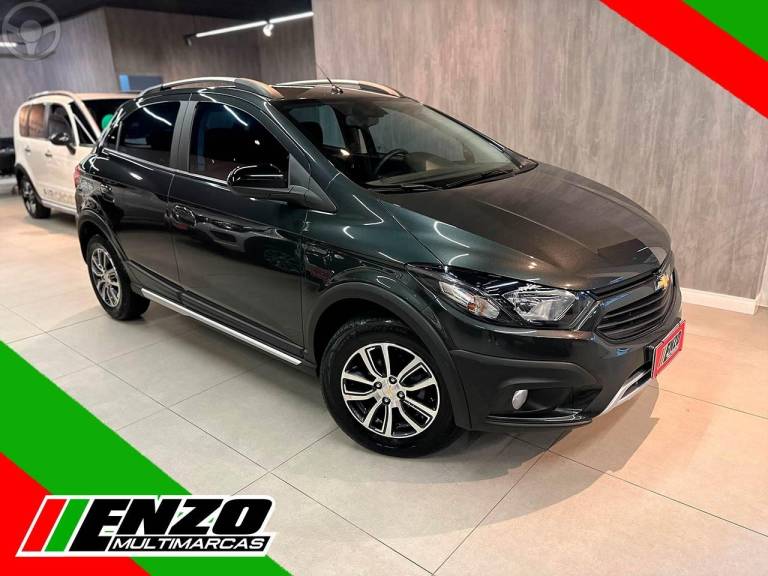 CHEVROLET - ONIX 1.4 MPFI ACTIV 8V FLEX 4P AUTOMÁTICO - 2017/2018 - CINZA - R$ 69.900,00
