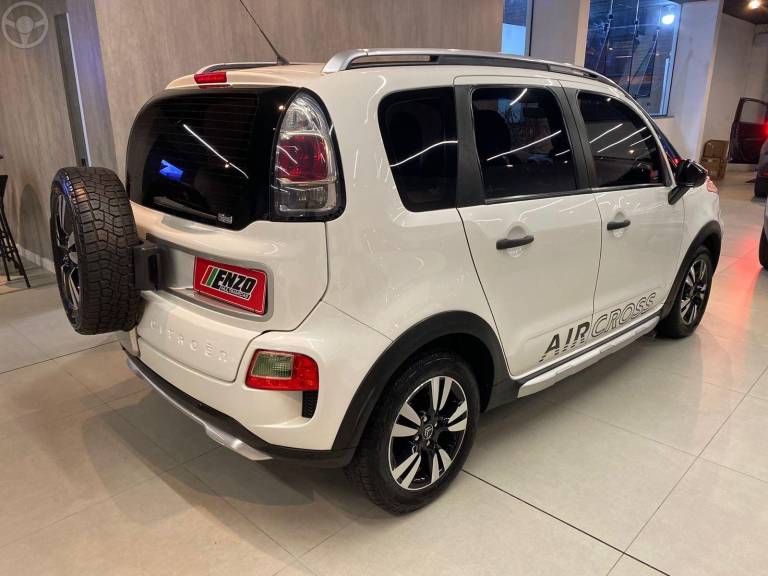 CITROËN - AIRCROSS 1.6 GLX 16V FLEX 4P MANUAL - 2013/2014 - BRANCA - R$ 42.900,00