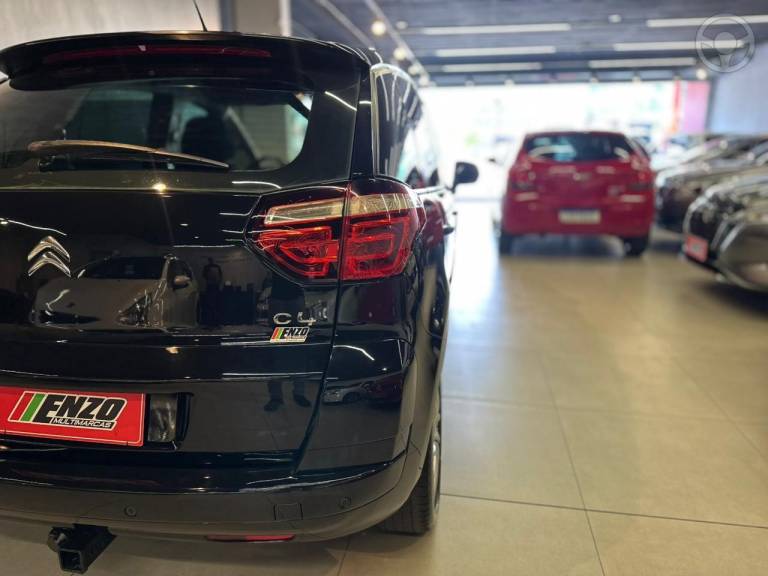 CITROËN - C4 2.0 I PICASSO 16V 4P AUTOMÁTICO - 2010/2011 - PRETA - R$ 33.900,00