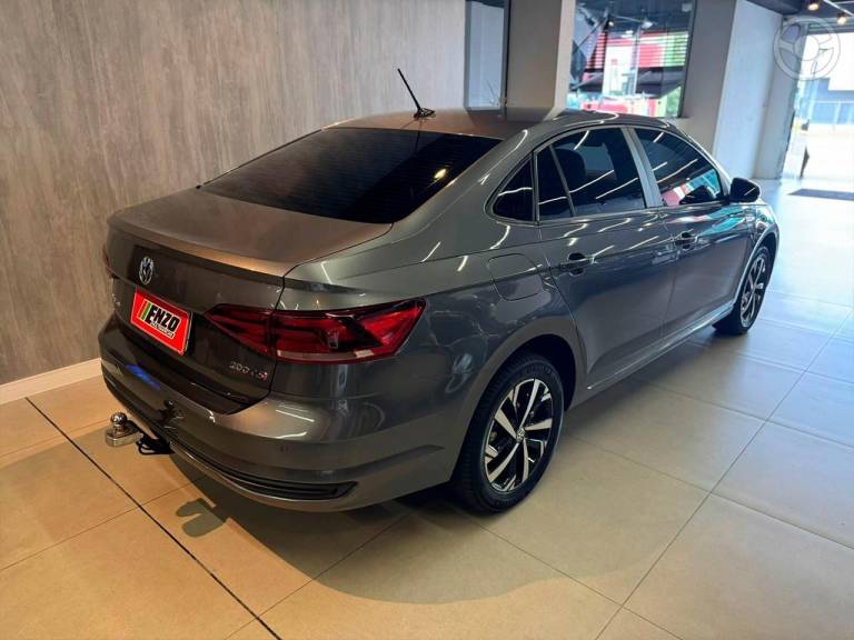 VOLKSWAGEN - VIRTUS 1.0 200 TSI COMFORTLINE AUTOMÁTICO - 2021/2022 - CINZA - R$ 90.900,00