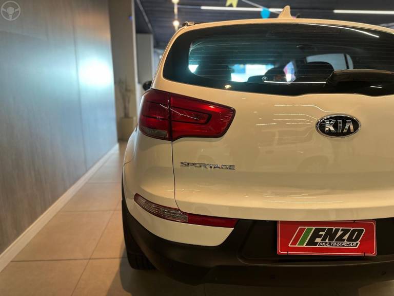 KIA MOTORS - SPORTAGE 2.0 LX2 OFF G4 FLEX 4P AUTOMÁTICO - 2015/2016 - BRANCA - R$ 83.900,00
