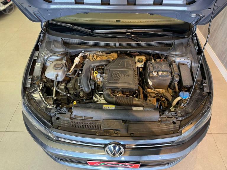 VOLKSWAGEN - VIRTUS 1.0 200 TSI COMFORTLINE AUTOMÁTICO - 2021/2022 - CINZA - R$ 90.900,00
