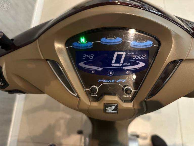 HONDA - BIZ 125 EX - 2021/2021 - MARROM - R$ 16.900,00