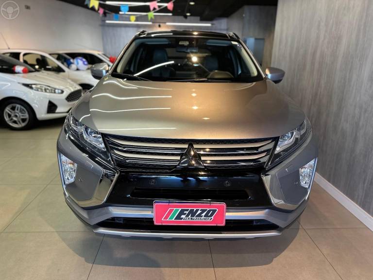 MITSUBISHI - ECLIPSE CROSS 1.5 HPE-S 16V 4P AUTOMÁTICO - 2021/2022 - PRATA - R$ 134.900,00