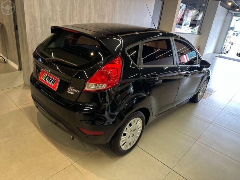 FORD - FIESTA 1.6 SE HATCH 16V FLEX 4P MANUAL - 2018/2018 - PRETA - R$ 54.900,00