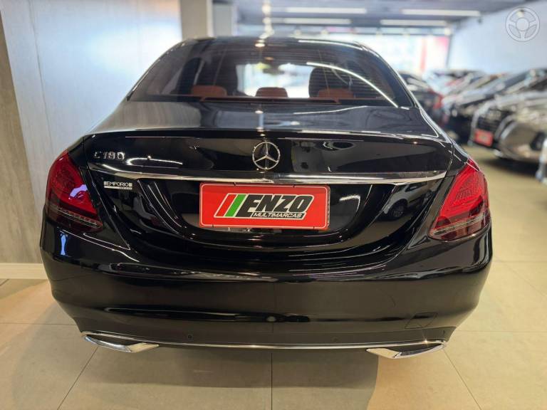 MERCEDES-BENZ - C 180 1.6 CGI 16V TURBO 4P AUTOMÁTICO - 2018/2019 - PRETA - R$ 139.900,00
