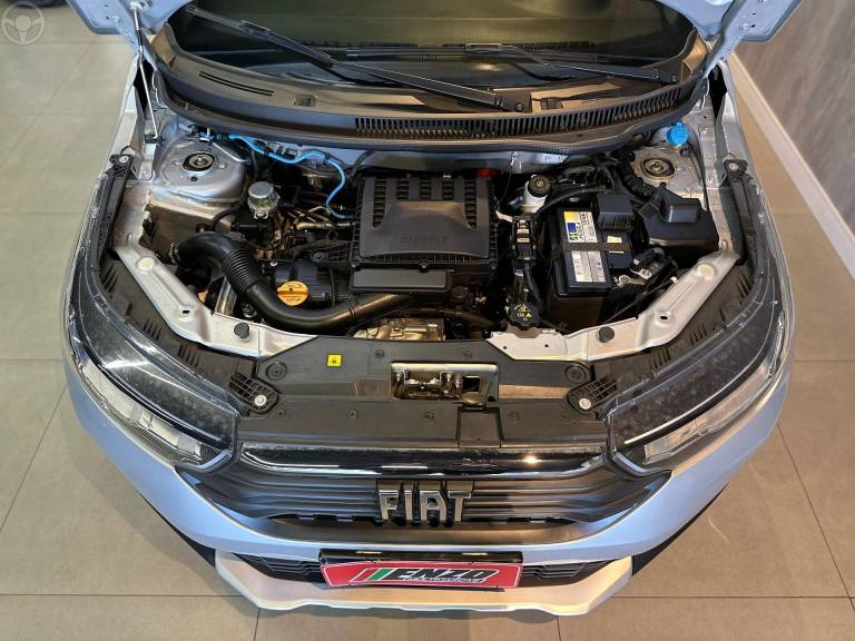 FIAT - STRADA 1.3 RANCH CD 8V FLEX 4P AUTOMÁTICO - 2022/2023 - PRATA - R$ 125.900,00
