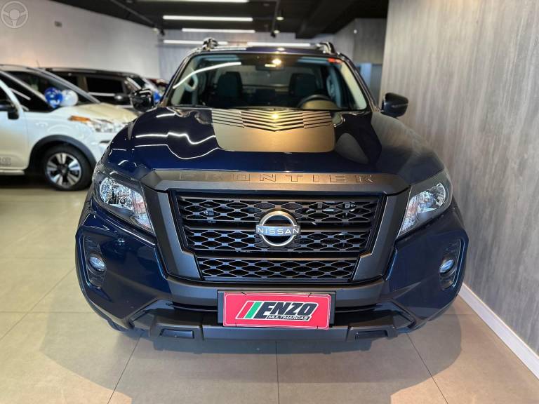 NISSAN - FRONTIER 2.3 ATTACK 4X4 CD BI-TURBO DIESEL 4P AUTOMÁTICO - 2024/2025 - AZUL - R$ 218.900,00