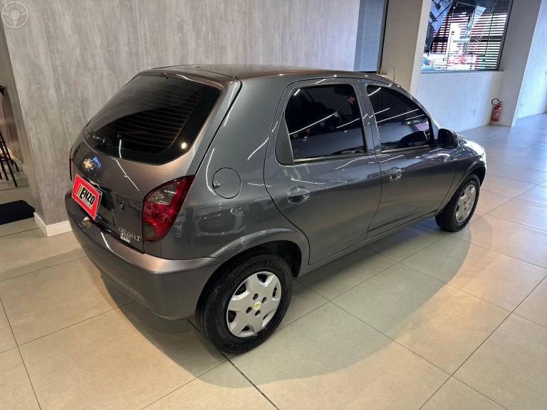 CHEVROLET - CELTA 1.0 VHCE LT 8V FLEX 4P MANUAL - 2012/2013 - CINZA - R$ 32.900,00