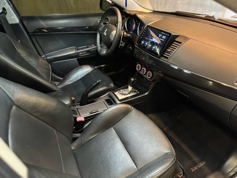 MITSUBISHI - LANCER 2.0 GT 16V 4P AUTOMÁTICO - 2011/2012 - CINZA - R$ 64.900,00