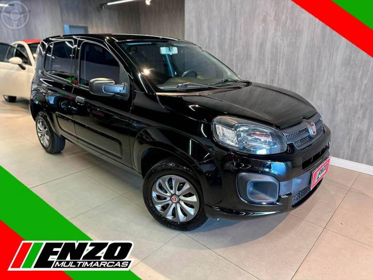 FIAT - UNO 1.0 EVO ATTRACTIVE 8V FLEX 4P MANUAL - 2018/2019 - PRETA - R$ 43.900,00