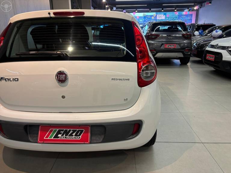 FIAT - PALIO 1.4 MPI ATTRACTIVE 8V FLEX 4P MANUAL - 2013/2013 - BRANCA - R$ 39.900,00